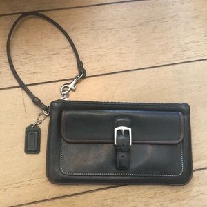 Vintage Coach Black Leather Wristlet